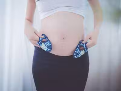 les bienfaits de l'ostéopathie pendant la grossesse et comment elle peut améliorer le confort des femmes enceintes.